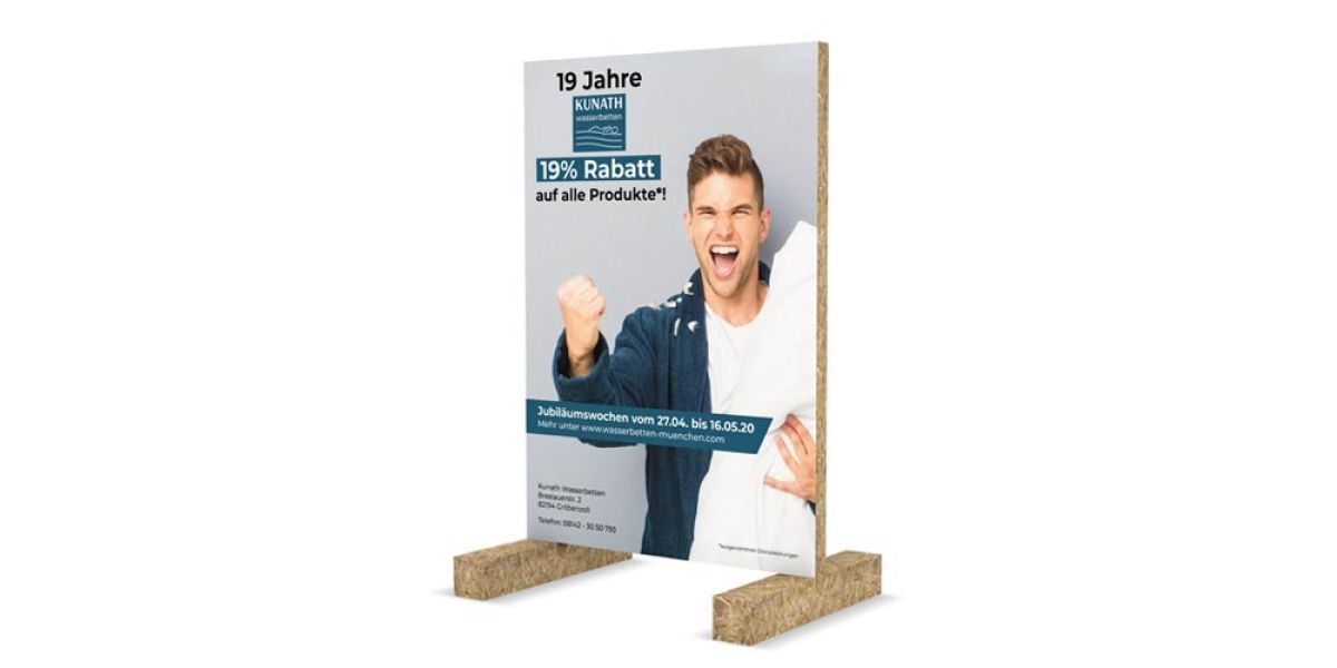 Unsere Werbeagentur erstellt attraktive Werbematerialien für Wasserbetten Kunath, zeigt luxuriöse Schlaflösungen